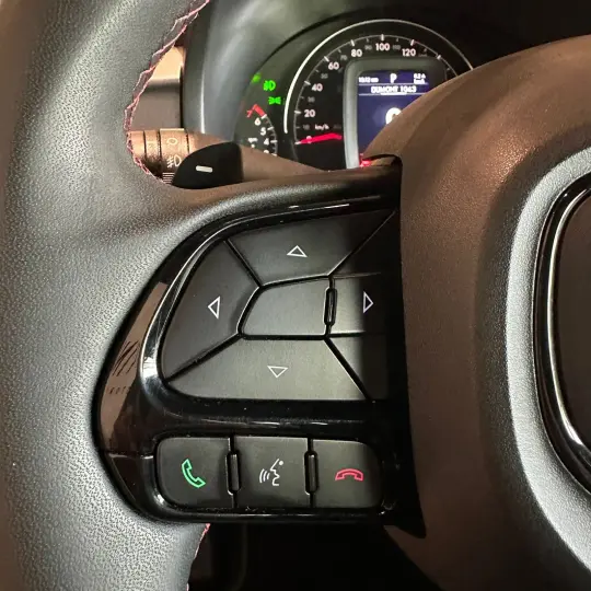 Strada Ultra 1.0 Flex Turbo CD Aut.