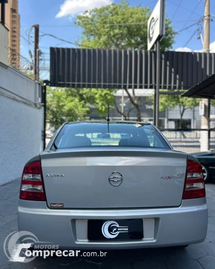 ASTRA 2.0 MPFI Elegance 8V