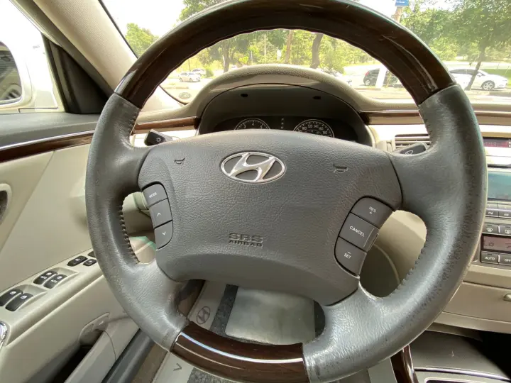 AZERA GLS 3.3 V6 24V 4p Aut.