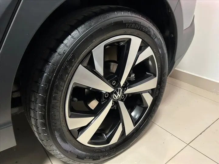 NIVUS 1.0 200 TSI TOTAL FLEX HIGHLINE AUTOMÁTICO