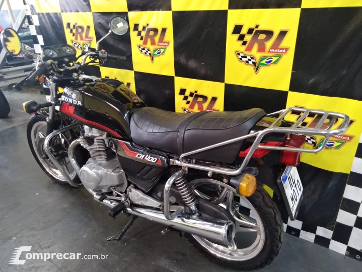 CB400