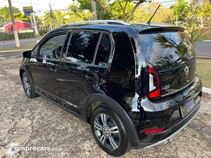 CROSS UP 1.0 TSI 12V