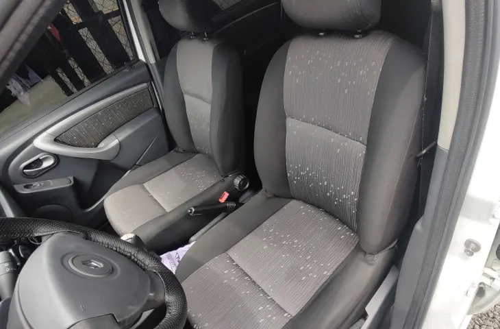 LOGAN 1.0 Expression 16V