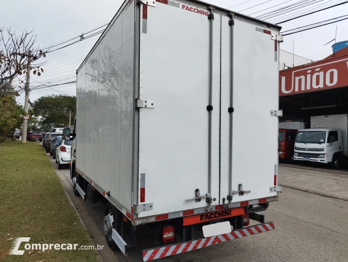 Delivery Express+  2.8 Prime + Baú Facchini