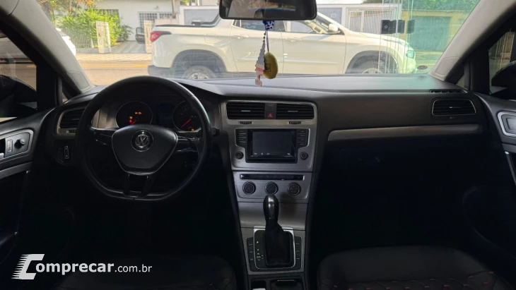 Golf Comfortline 1.4 TSI 140cv Aut.