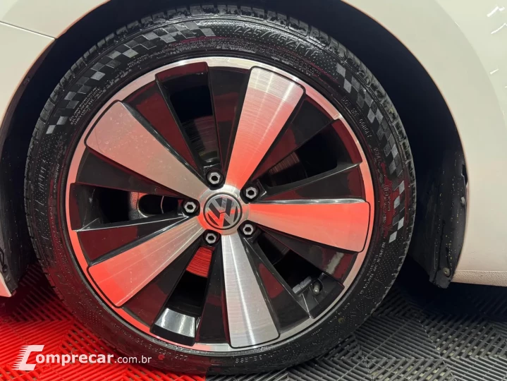 FUSCA 2.0 TSI SPORT 16V MANUAL