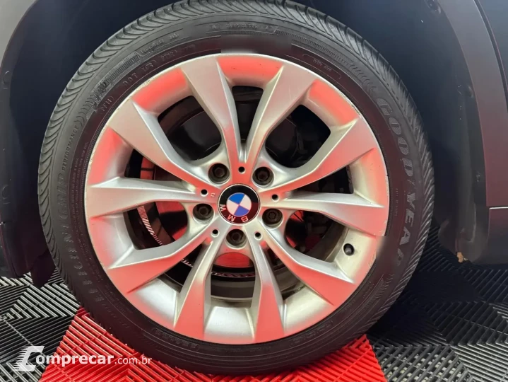 X1 2.0 16V SDRIVE18I 4P AUTOMÁTICO