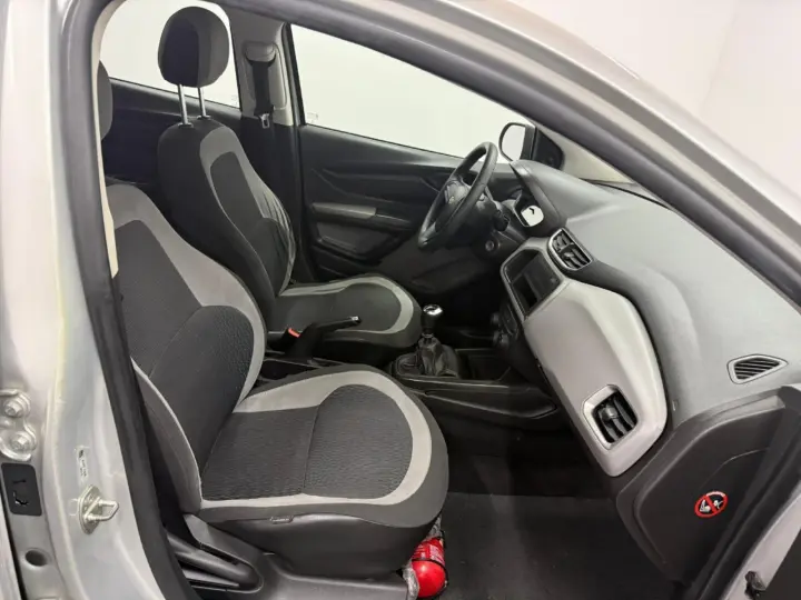 ONIX HATCH LS 1.0 8V FlexPower 5p Mec.