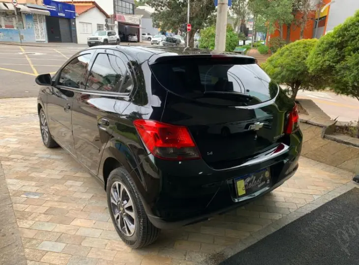 ONIX 1.4 MPFI LTZ 8V