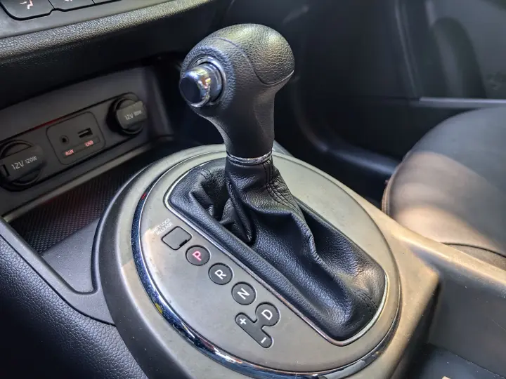 SPORTAGE 2.0 LX 4X2 16V FLEX 4P AUTOMÁTICO