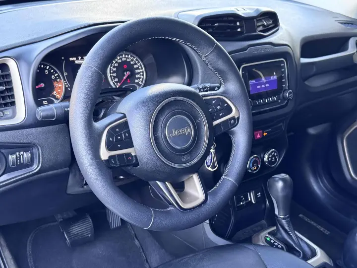 RENEGADE 1.8 16V Sport