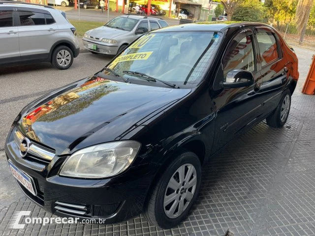 PRISMA - 1.0 MPFI VHCE MAXX 8V 4P MANUAL