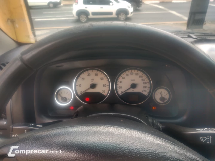 ASTRA 2.0 MPFI Elite Sedan 8V