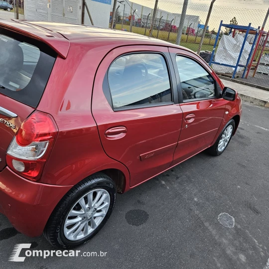 ETIOS 1.5 XLS 16V