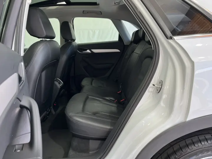 Q3 2.0 TFSI Ambiente Quattro S Tronic