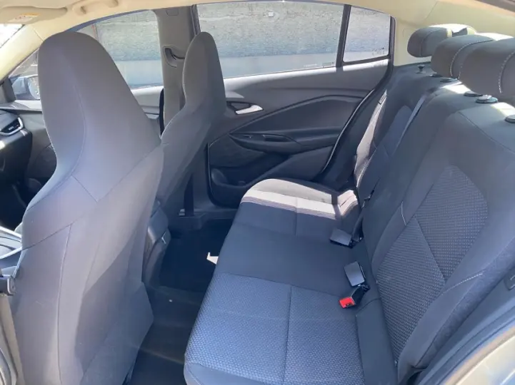 ONIX 1.0 Turbo Plus LTZ