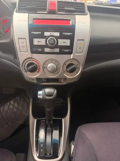 CITY Sedan LX 1.5 Flex 16V 4p Aut.