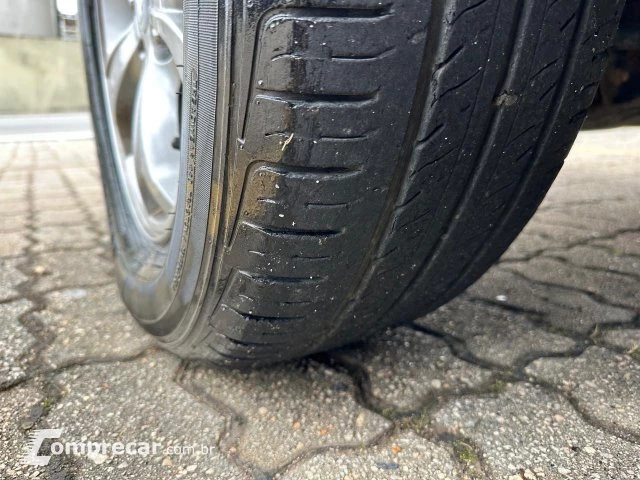 TUCSON - 2.0 MPFI GLS TOP 16V 143CV 2WD 4P AUTOMÁTICO