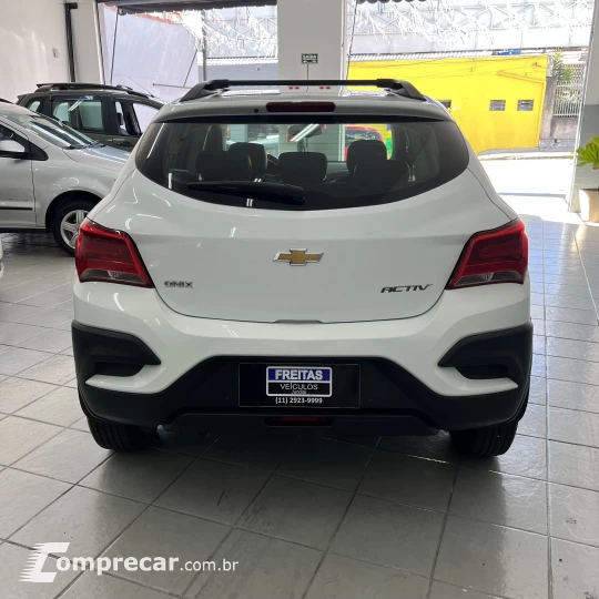 ONIX HATCH ACTIV 1.4 8V Flex 5P Aut.