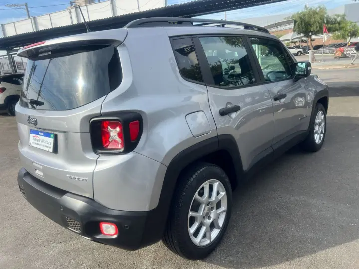 Renegade 1.8 16V 4P FLEX SPORT AUTOMÁTICO