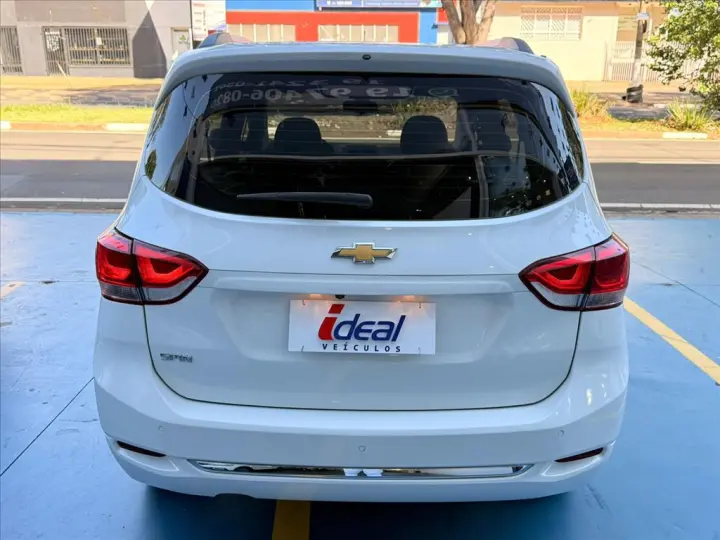 SPIN 1.8 PREMIER 8V FLEX 4P AUTOMÁTICO