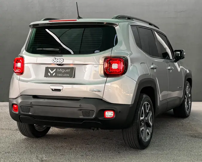 RENEGADE 1.8 16V Longitude