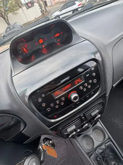 Strada 1.8 CD Adventure