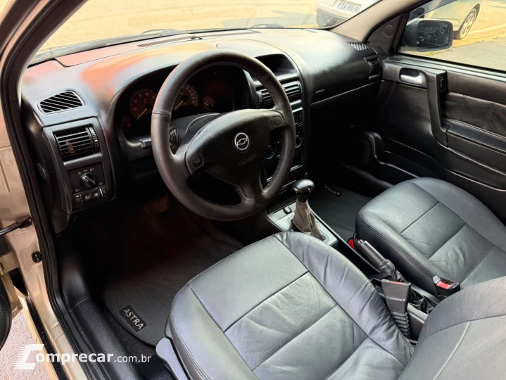 ASTRA 2.0 MPFI Advantage 8V