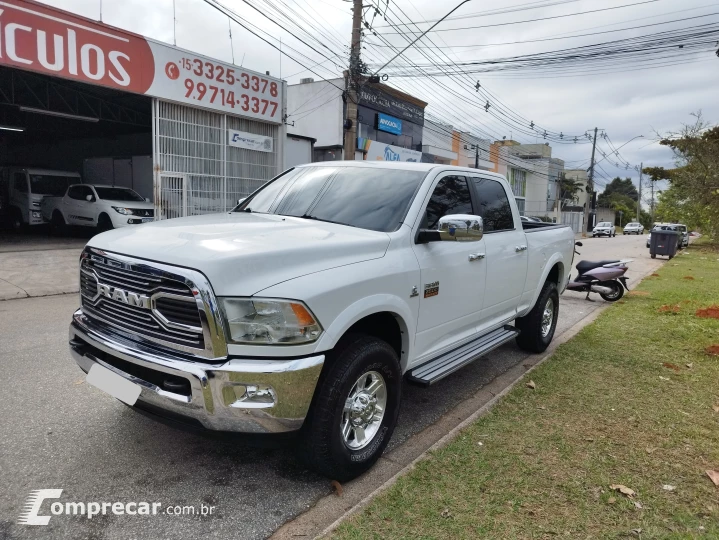 RAM 6.7 2500 Laramie 4X4 CD I6