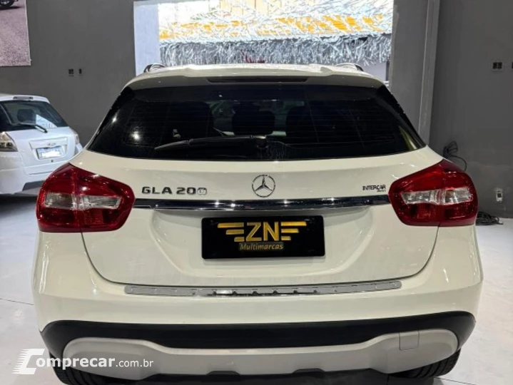 GLA 200 1.6 CGI FLEX STYLE 7G-DCT