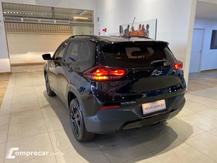 Tracker 1.0 12V FLEX TURBO MIDNIGHT AUTOMÁTICO