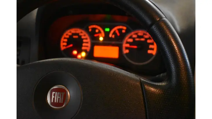 SIENA - 1.4 MPI 8V 4P TETRAFUEL