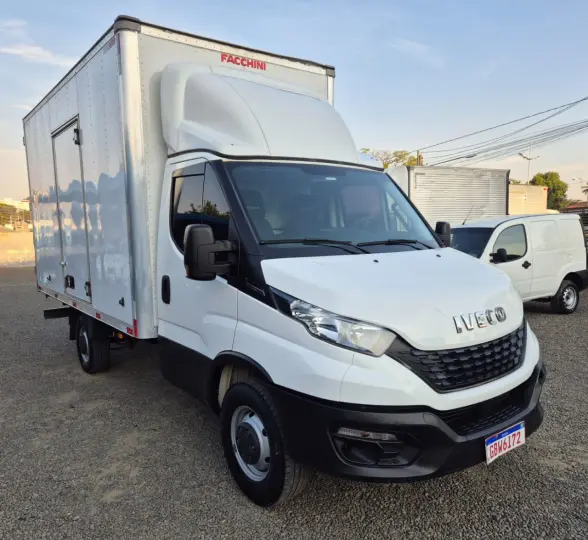 Daily 35-150 CABINE SIMPLES DIESEL