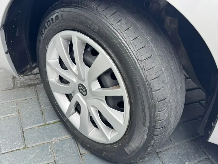 SANDERO 1.0 12V SCE Authentique