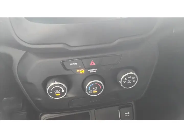 RENEGADE 1.8 16V FLEX SPORT 4P AUTOMATICO