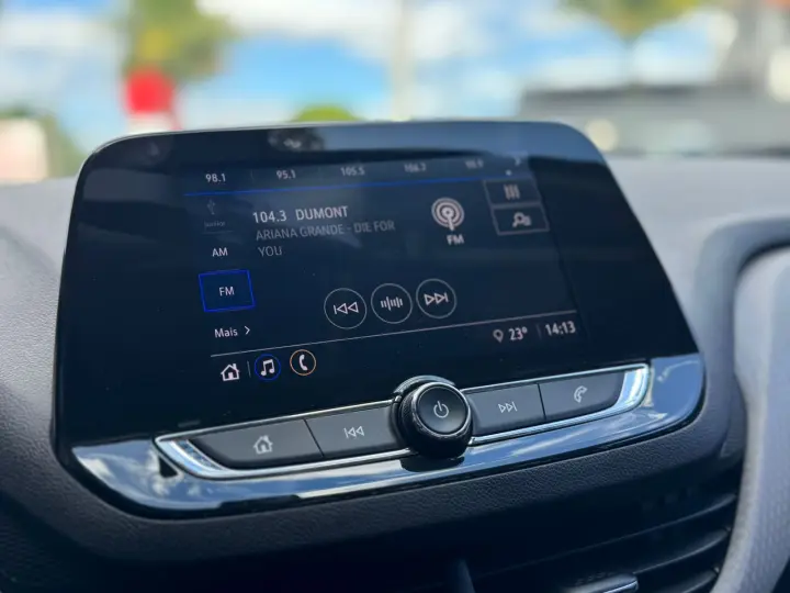 ONIX 1.0 Turbo Plus Premier