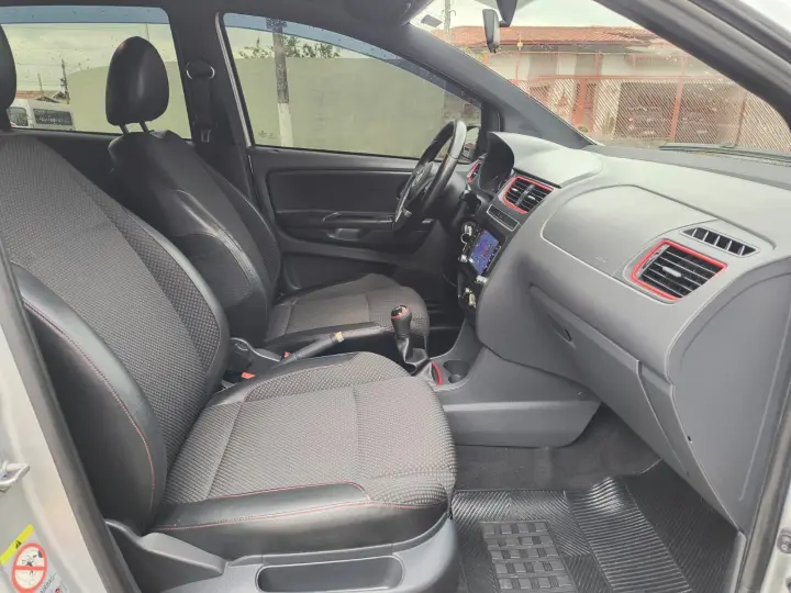 FOX 1.6 MI Rock IN RIO 8V