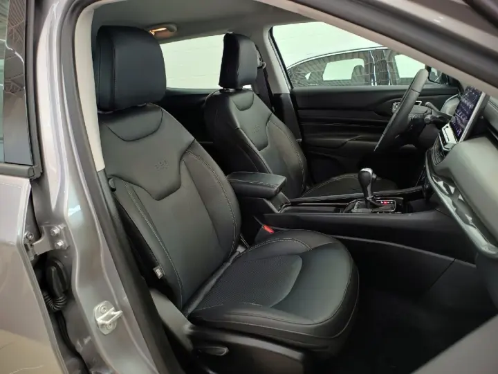 COMPASS 1.3 T270 TURBO FLEX LONGITUDE AT6