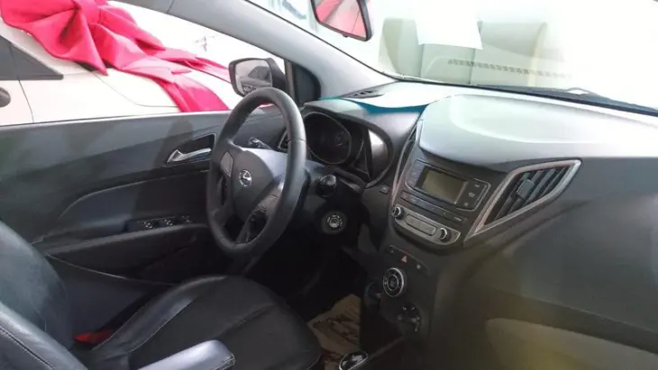 HB20S 1.6 COMFORT PLUS 16V FLEX 4P AUTOMATICO