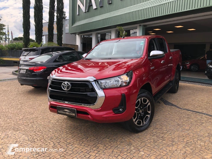 Hilux 2.8 D-4D Turbo Diesel Cd Srv 4X4 Automático