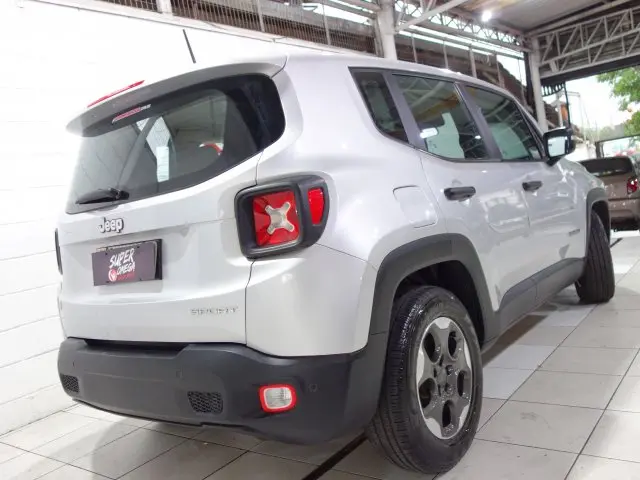 RENEGADE - 1.8 16V SPORT 4P AUTOMÁTICO