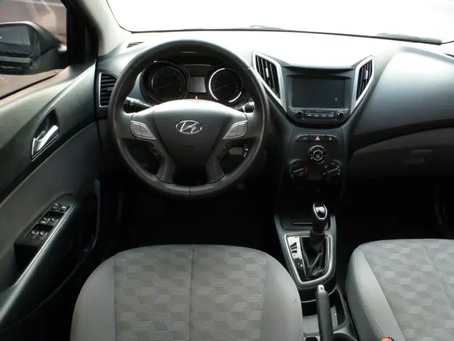 HB20 1.6 Comfort Plus 16V