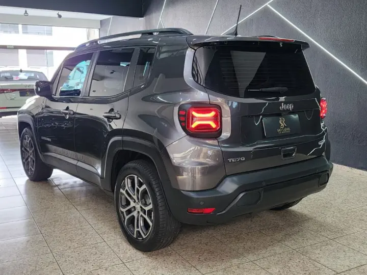 Renegade Long. T270 1.3 TB 4x2 Flex Aut.