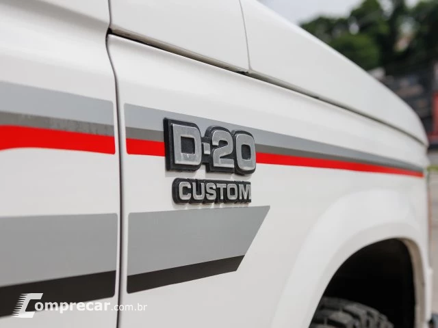 D20 - 4.0 CUSTOM DE LUXE CS 8V TURBO 2P MANUAL
