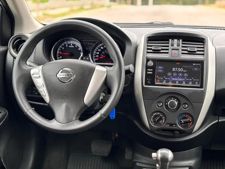 Versa 1.6 16V SV (Flex)