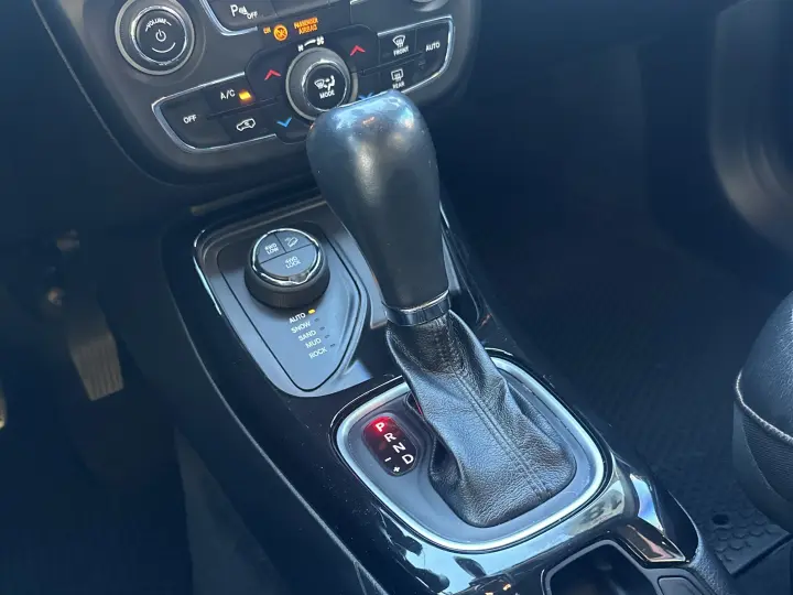 COMPASS 2.0 16V DIESEL LIMITED 4X4 AUTOMÁTICO