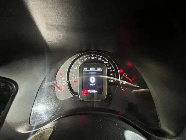 STRADA - 1.3 FIREFLY VOLCANO CD MANUAL