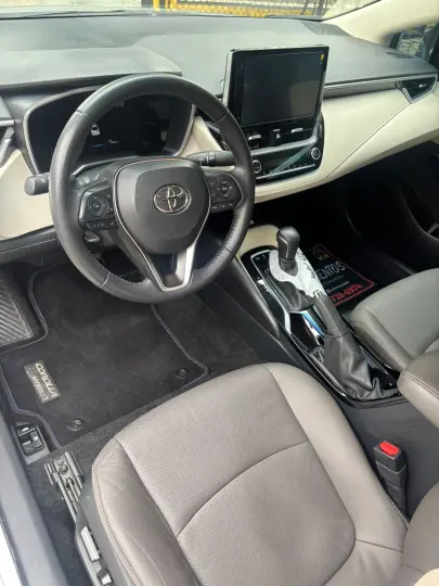 COROLLA 1.8 VVT-I Hybrid Altis Premium