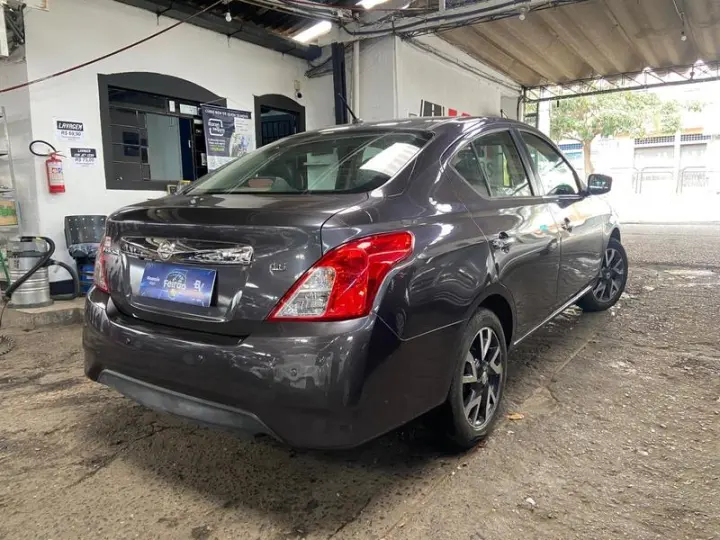 VERSA UNIQUE 1.6 16V FLEX 4P MEC