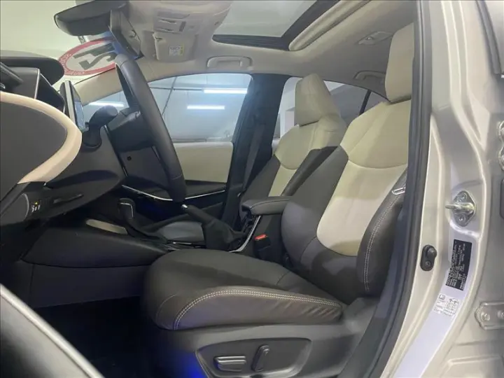 COROLLA 1.8 VVT-I Hybrid Altis Premium